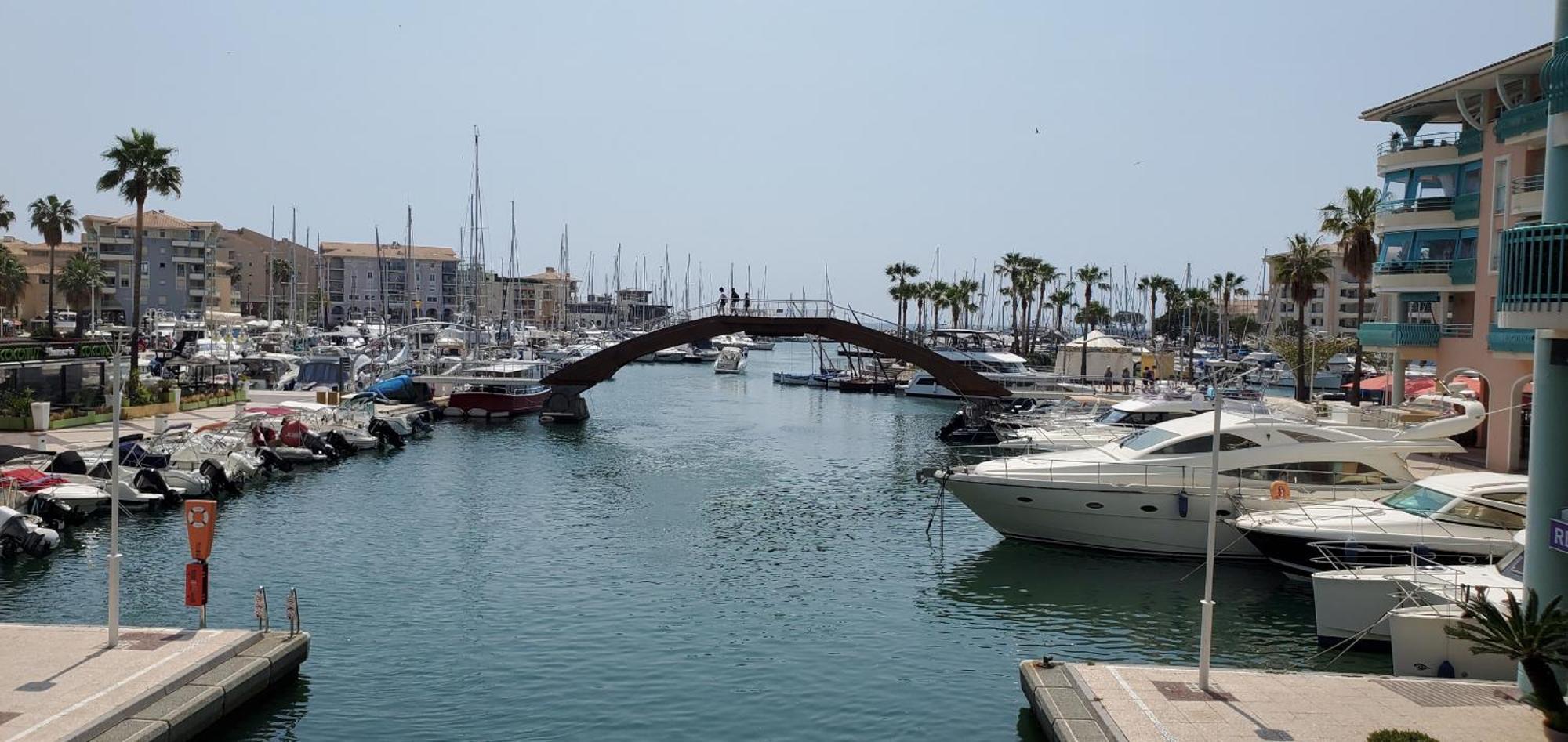 Residence Cap Hermes, Incroyable Vue Sur Le Port, Fréjus Exterior foto